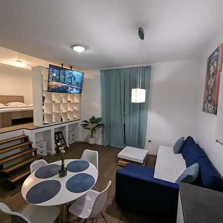 Fantabulous Downtown Abode W King Bed, 65" Tv, Washer And Tumble Dryer Zagreb Ngoại thất bức ảnh