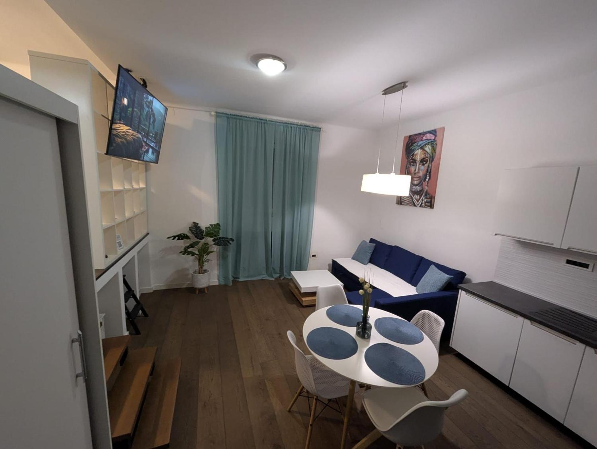 Fantabulous Downtown Abode W King Bed, 65" Tv, Washer And Tumble Dryer Zagreb Ngoại thất bức ảnh