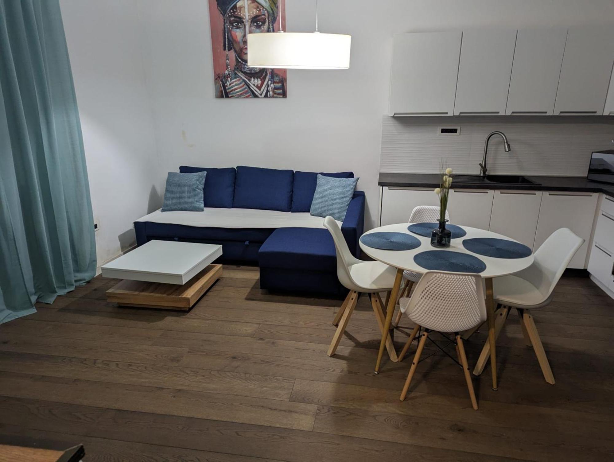 Fantabulous Downtown Abode W King Bed, 65" Tv, Washer And Tumble Dryer Zagreb Ngoại thất bức ảnh